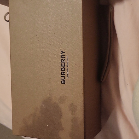 Stylish Burberry Sunglasses with Brown Tint main image 4